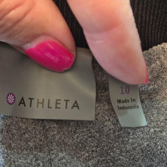 Athleta Lined Athletic Pants, Wide leg, drawstring waist, Drawstring At Ankles - Picture 3 of 12